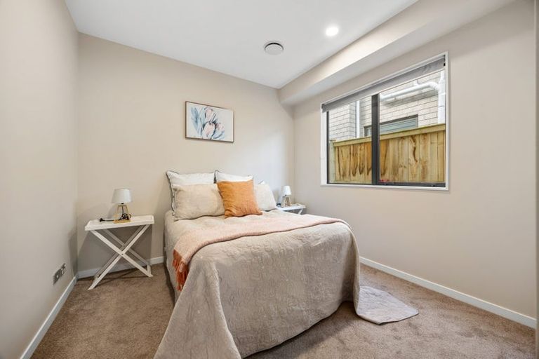 Photo of property in 67 Drumbuoy Drive, Flat Bush, Auckland, 2019