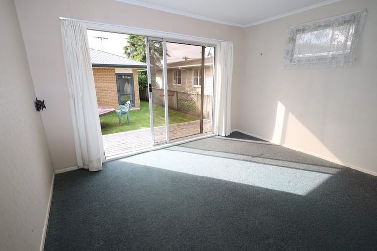 Photo of property in 5 Keilor Road, Otumoetai, Tauranga, 3110