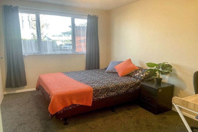 Photo of property in 158a Peverel Street, Riccarton, Christchurch, 8041