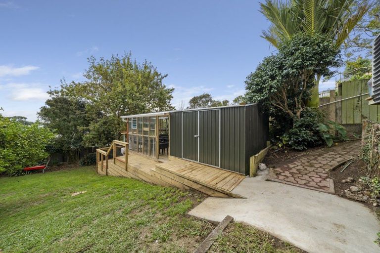 Photo of property in 11 Mount View Place, Spotswood, New Plymouth, 4310