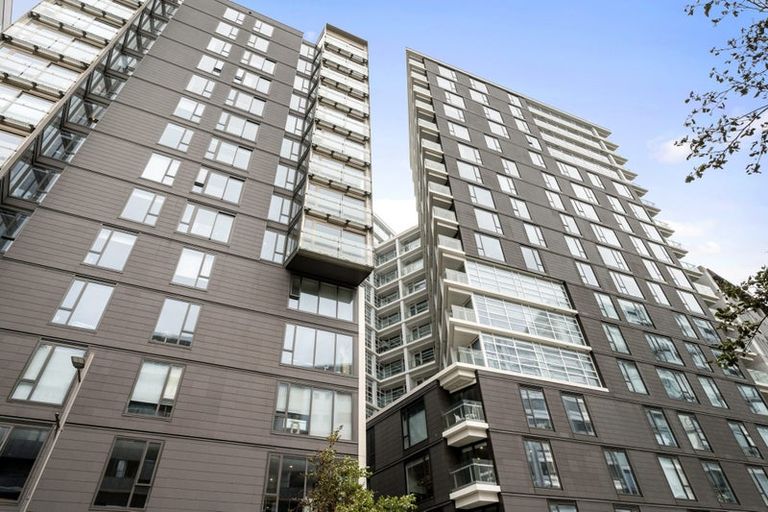 Photo of property in Pinnacle Apartments, W803/160 Victoria Street, Te Aro, Wellington, 6011