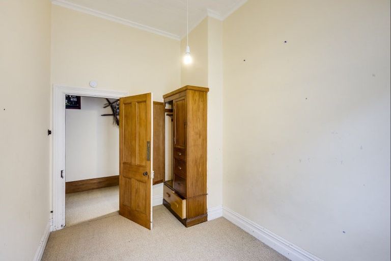 Photo of property in 69 Wellesley Road, Napier South, Napier, 4110