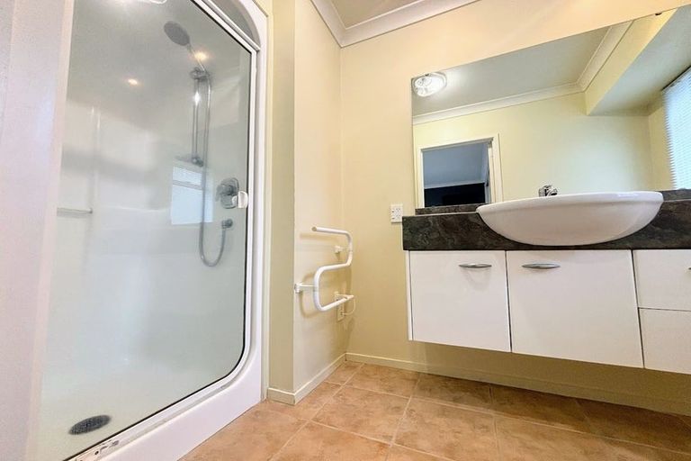 Photo of property in 12a Max Short Drive, Pukekohe, 2120