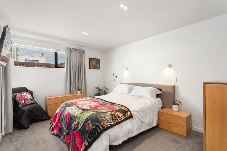 Photo of property in 47 Winchester Street, Merivale, Christchurch, 8014