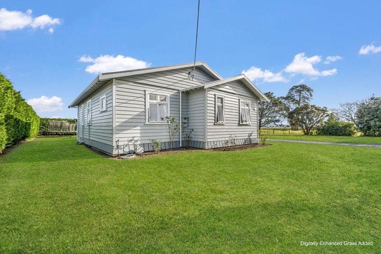 Photo of property in 77 Dunn Road, Ruawai, 0592