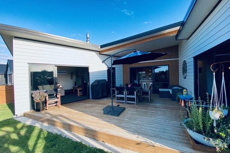 Photo of property in 69 Cyrus Street, Whalers Gate, New Plymouth, 4310