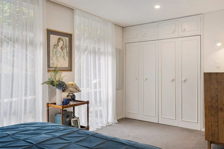 Photo of property in Jellicoe Towers, 191 The Terrace, Wellington Central, Wellington, 6011