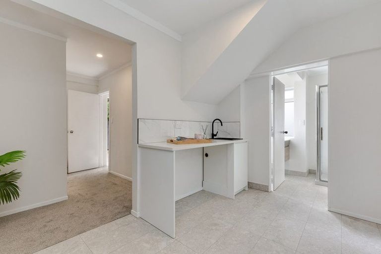 Photo of property in 19a Cornwall Road, Papatoetoe, Auckland, 2025
