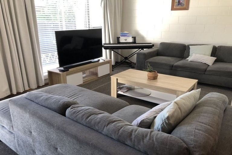 Photo of property in 4/9 Geraldine Street, Edgeware, Christchurch, 8013