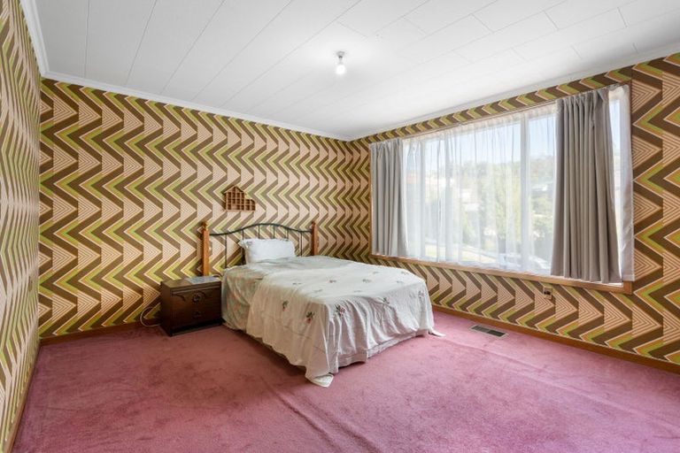 Photo of property in 97 Easther Crescent, Kew, Dunedin, 9012