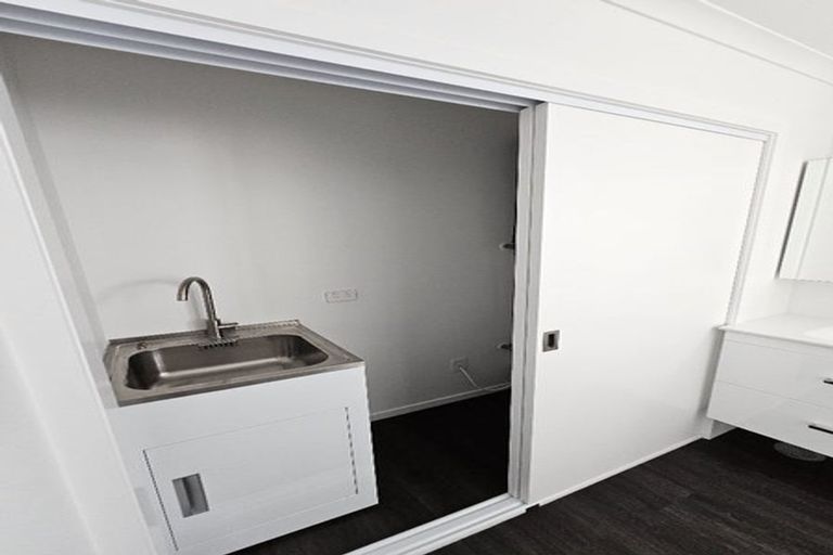 Photo of property in 1d Ingram Street, Naenae, Lower Hutt, 5011