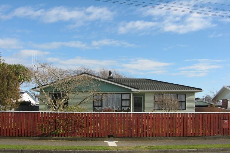Photo of property in 28 Parsons Avenue, Levin, 5510