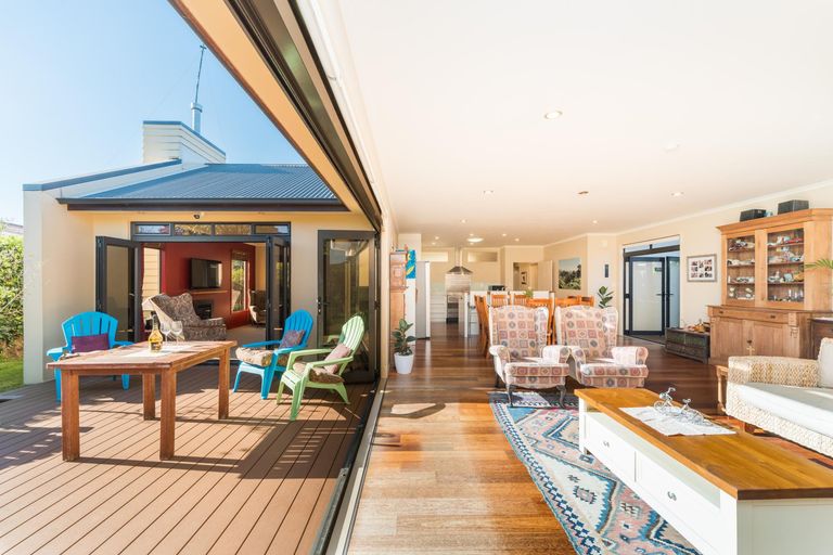 Photo of property in 14 Batt Street, West End, Palmerston North, 4410