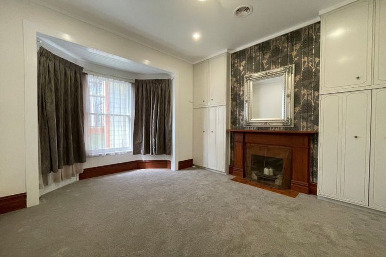 Photo of property in 51 Avenue Road, Foxton, 4814