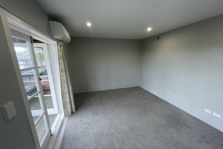 Photo of property in 89 Exmouth Road, Northcote, Auckland, 0627