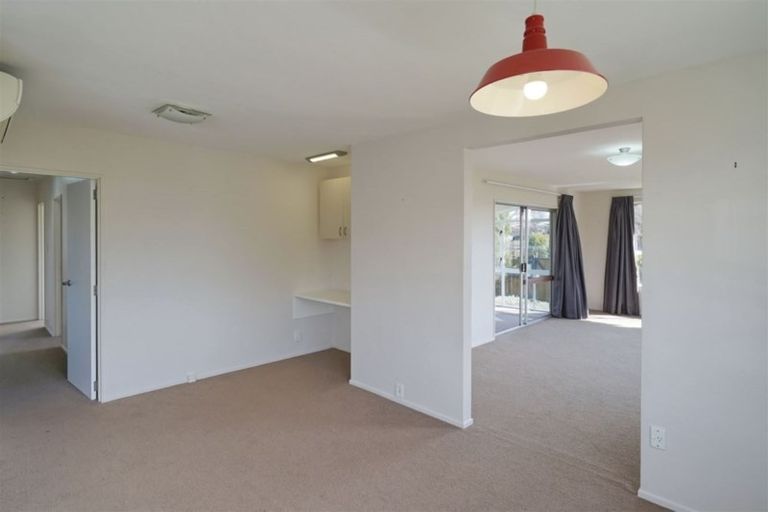 Photo of property in 15 Inwoods Road, Parklands, Christchurch, 8083