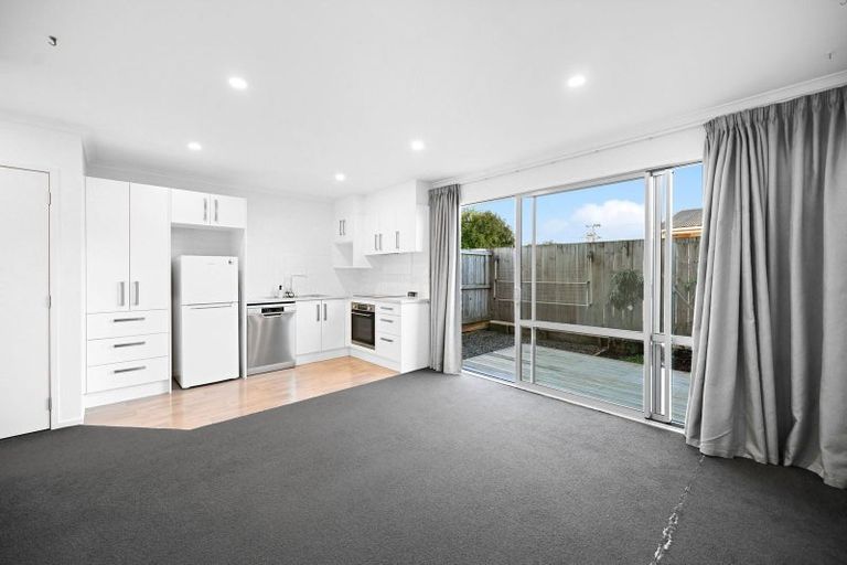 Photo of property in 2/178 Old Farm Road, Hamilton East, Hamilton, 3216