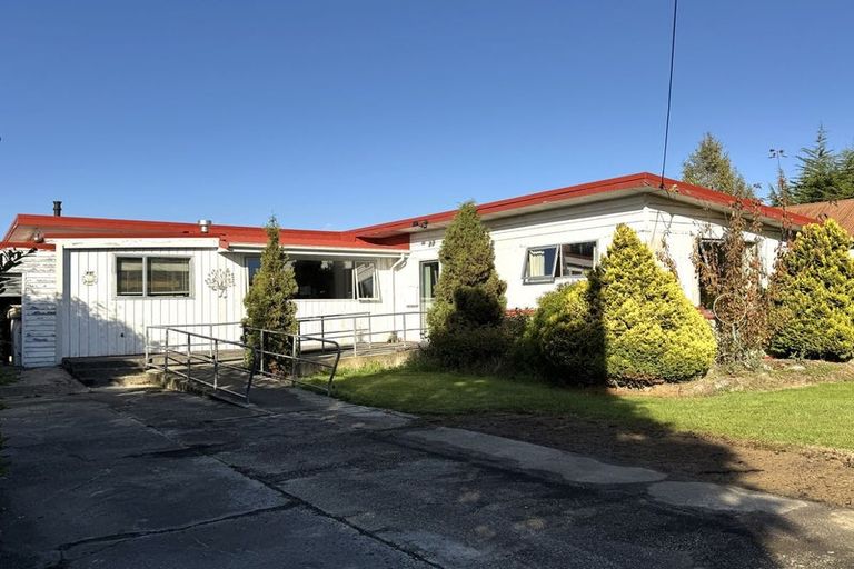 Photo of property in 93 Main Road, Clinton, 9534