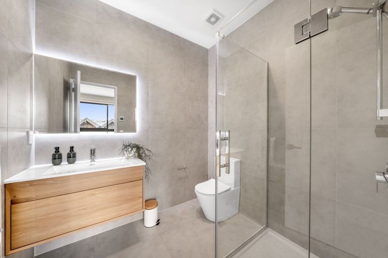 Photo of property in 83 Tarapuka Road, Westgate, Auckland, 0814