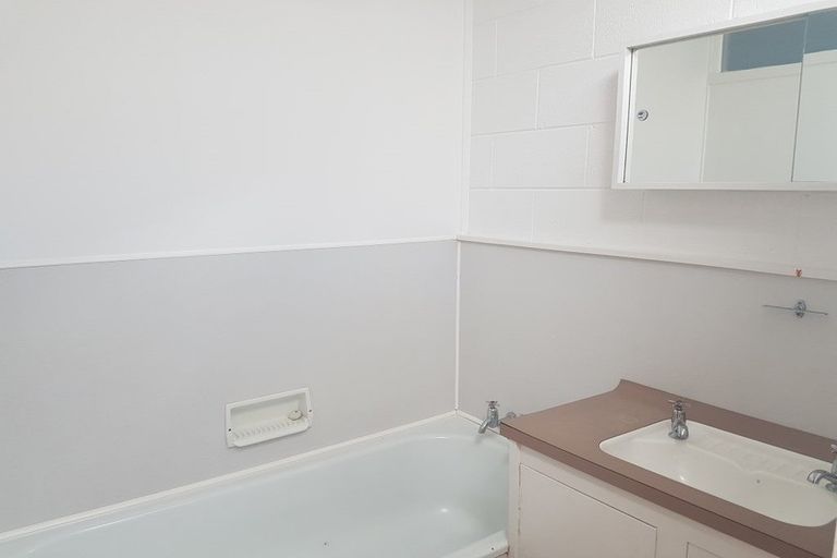 Photo of property in 4/66 Golf Road, Mount Maunganui, 3116