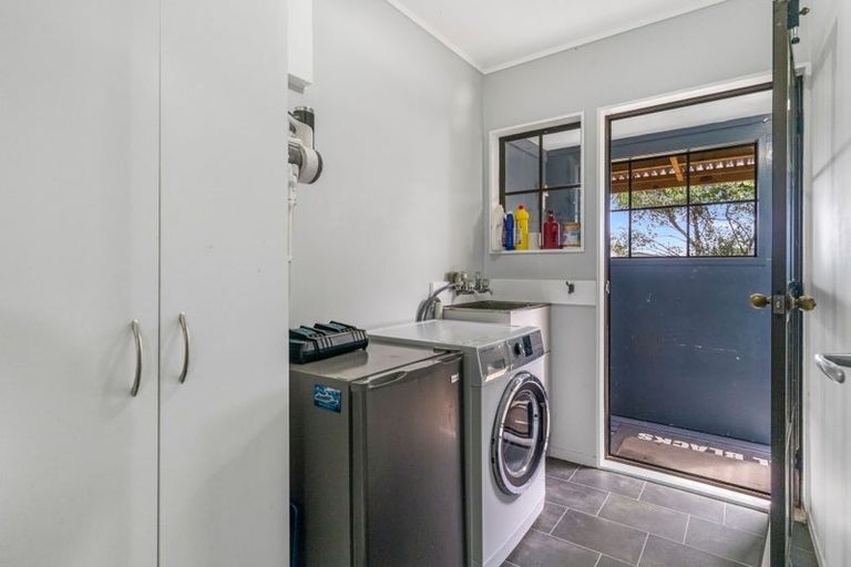 Photo of property in 21 Greenfield Road, Pollok, Waiuku, 2684