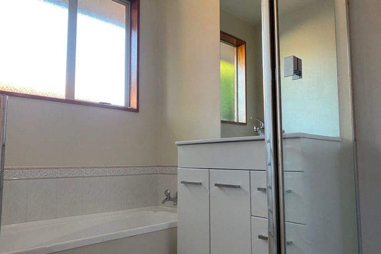 Photo of property in 3/43 Peverel Street, Riccarton, Christchurch, 8041