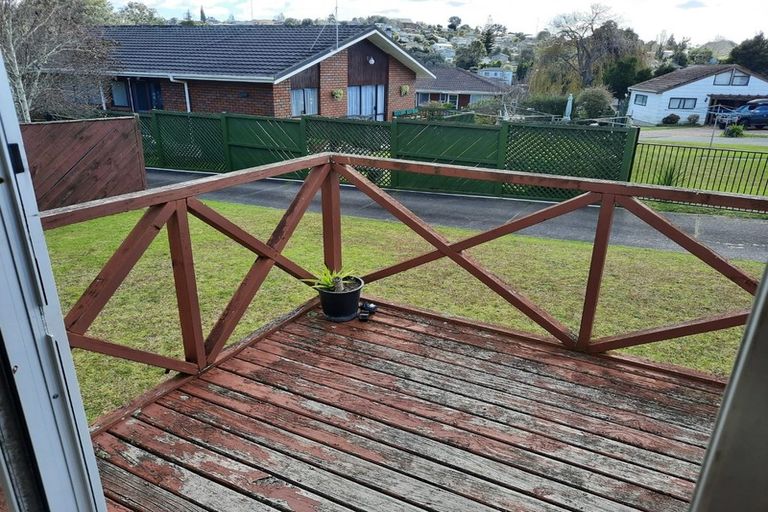 Photo of property in 1/48 Halberg Street, Glenfield, Auckland, 0629