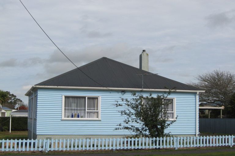 Photo of property in 11 Page Street, Stratford, 4332