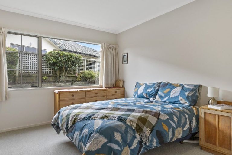 Photo of property in 35 Lakeridge Close, Rangatira Park, Taupo, 3330