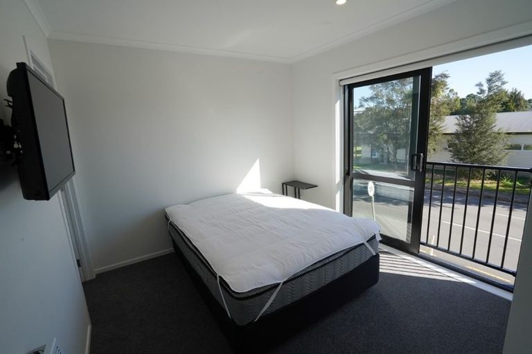 Photo of property in 135u2 Silverdale Road, Hillcrest, Hamilton, 3216