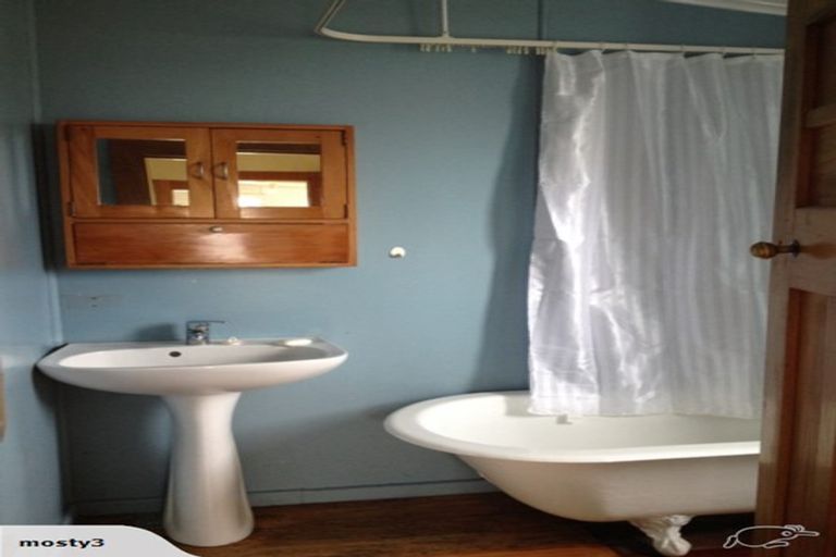 Photo of property in 1 Makomako Street, Frankton, Hamilton, 3204