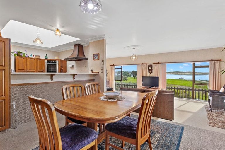 Photo of property in 37 Muriwai Drive, Whakatane, 3120