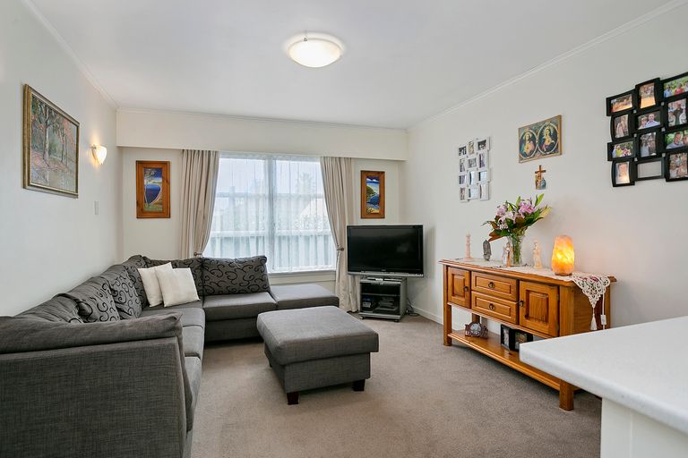 Photo of property in 75 Grey Street, Cambridge, 3434