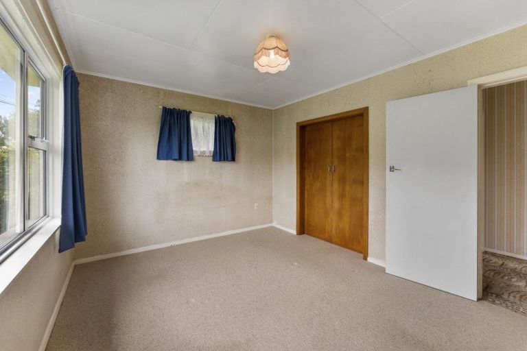 Photo of property in 4 Heath Street, Wainuiomata, Lower Hutt, 5014
