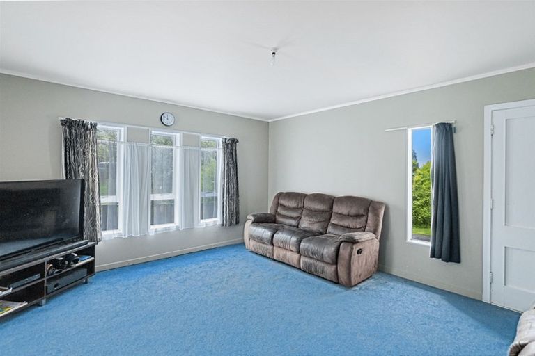 Photo of property in 7 Pukemiro Road, Te Kamo, Whangarei, 0112