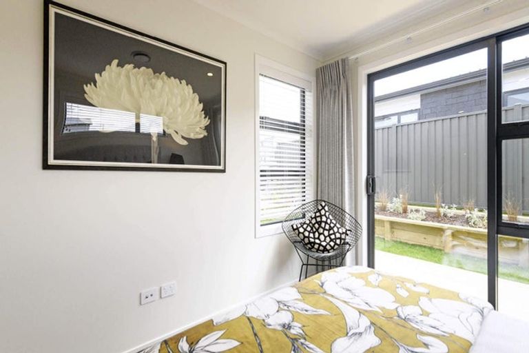 Photo of property in 28 Mahi Road, Helensville, 0800