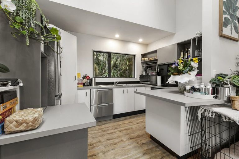 Photo of property in 70b Buckley Road, Southgate, Wellington, 6023