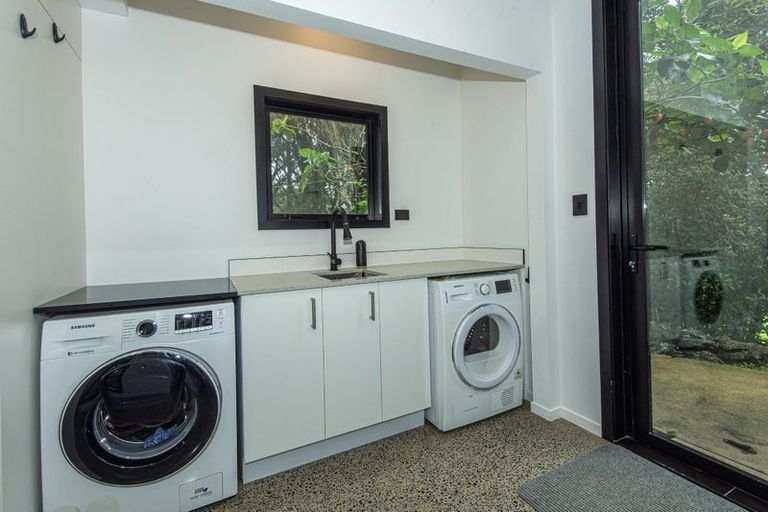 Photo of property in 304 Mangakahia Road, Maungatapere, Whangarei, 0179