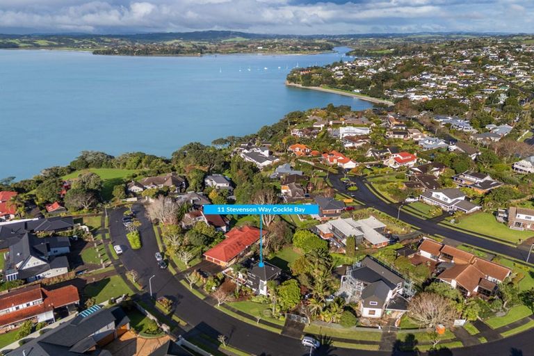 Photo of property in 11 Stevenson Way, Cockle Bay, Auckland, 2014