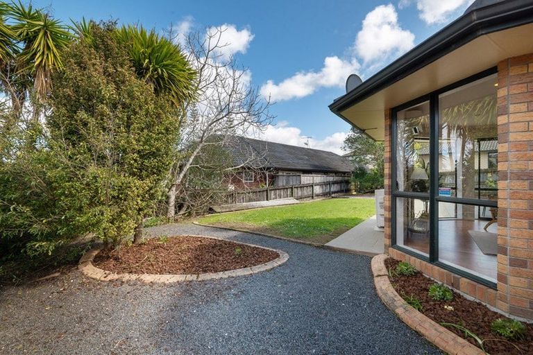 Photo of property in 29 Hugh Green Drive, Pinehill, Auckland, 0632