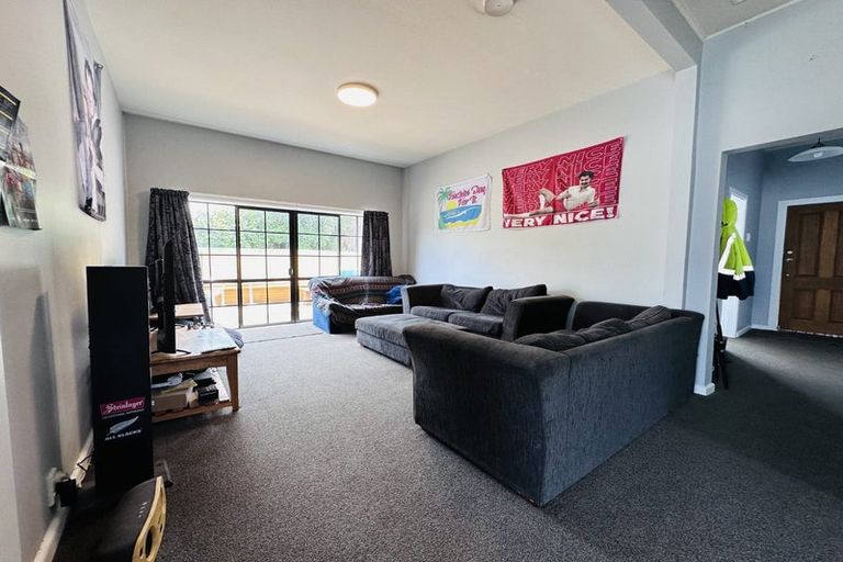 Photo of property in 52 Donegal Street, Belfast, Christchurch, 8051
