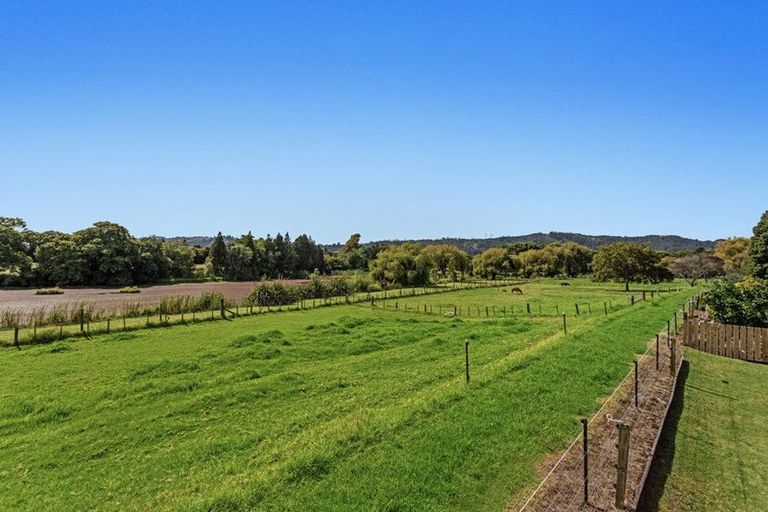 Photo of property in 29 Edgewater Grove, Whakatane, 3120