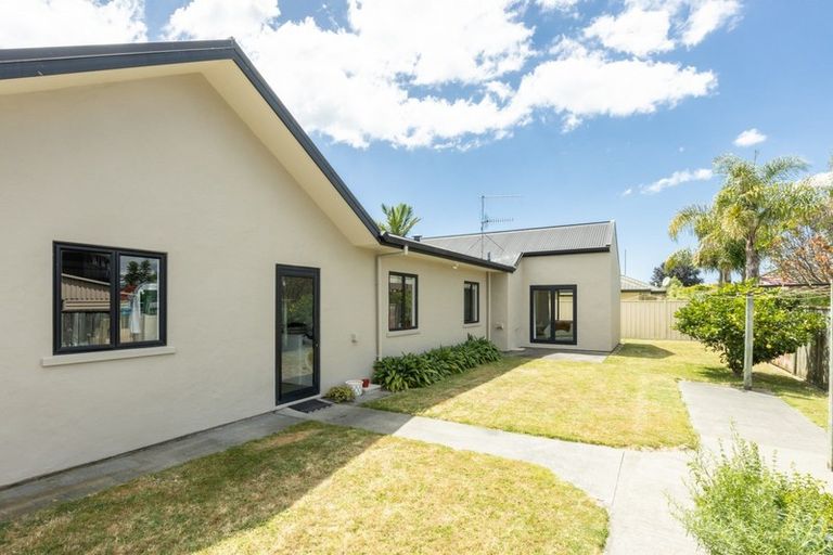 Photo of property in 29 Pukekura Place, Taradale, Napier, 4112