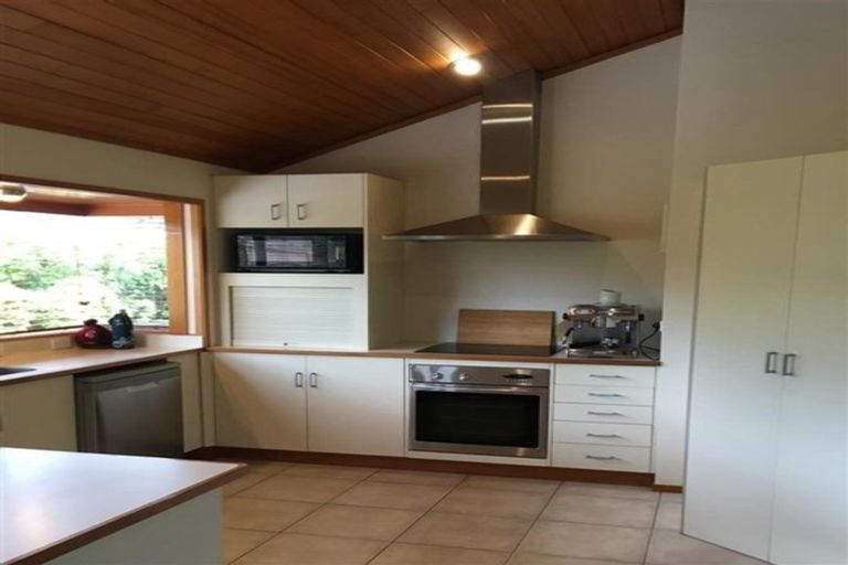 Photo of property in 6 Septimus Place, Henderson, Auckland, 0612