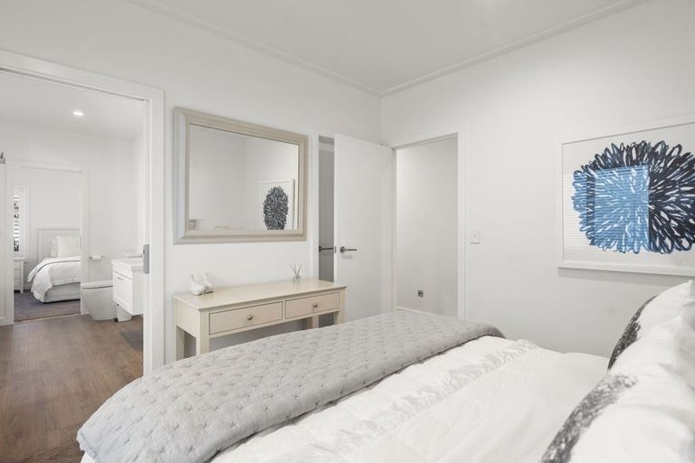 Photo of property in 2/21 Highland Drive, Acacia Bay, Taupo, 3385