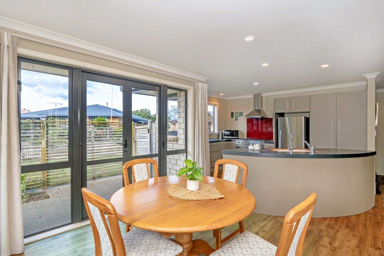 Photo of property in 10 Walnut Grove, Whakatane, 3120