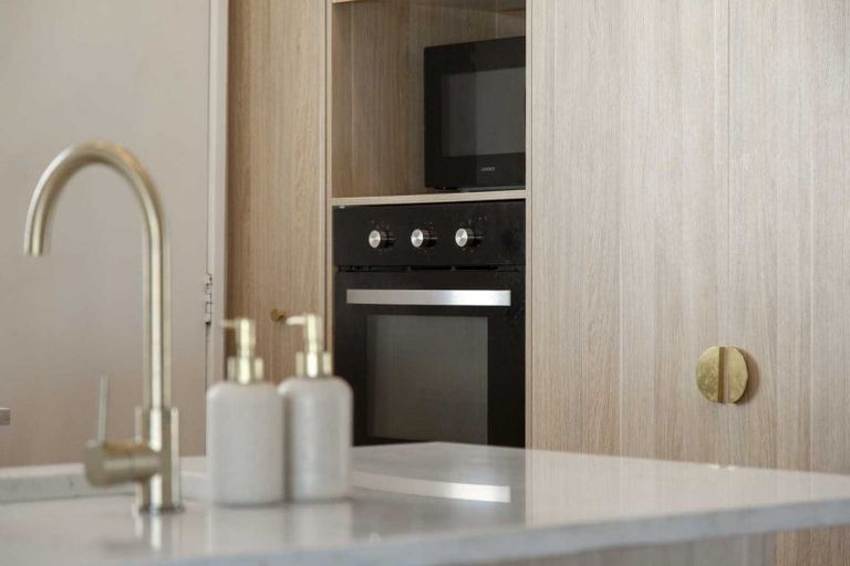 Photo of property in 70a Alfriston Road, Manurewa East, Auckland, 2102