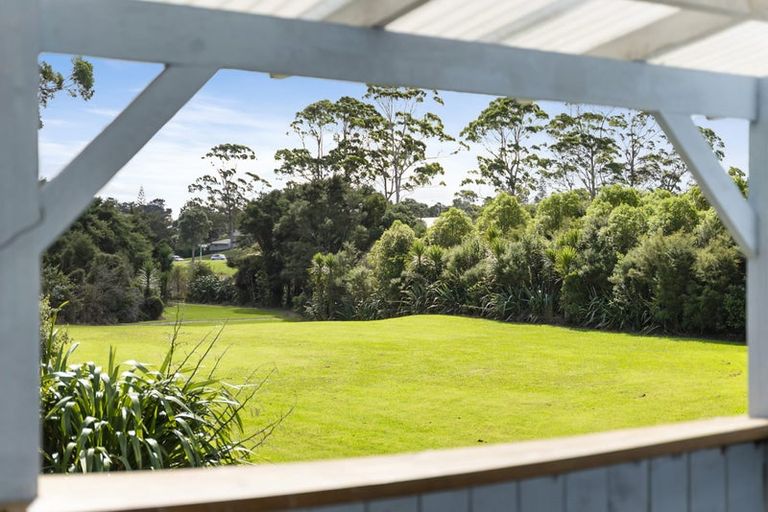 Photo of property in 23 Epping Road, Henderson, Auckland, 0610