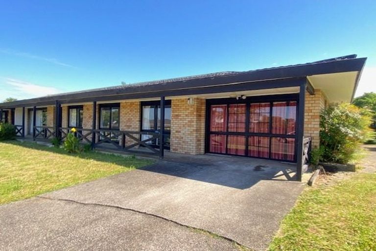 Photo of property in 1 Skilling Place, Farm Cove, Auckland, 2012