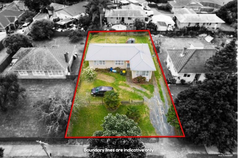 Photo of property in 62 Gilbert Road, Otara, Auckland, 2023